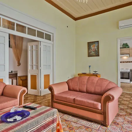 Hapsis Port Apartment Karpathos